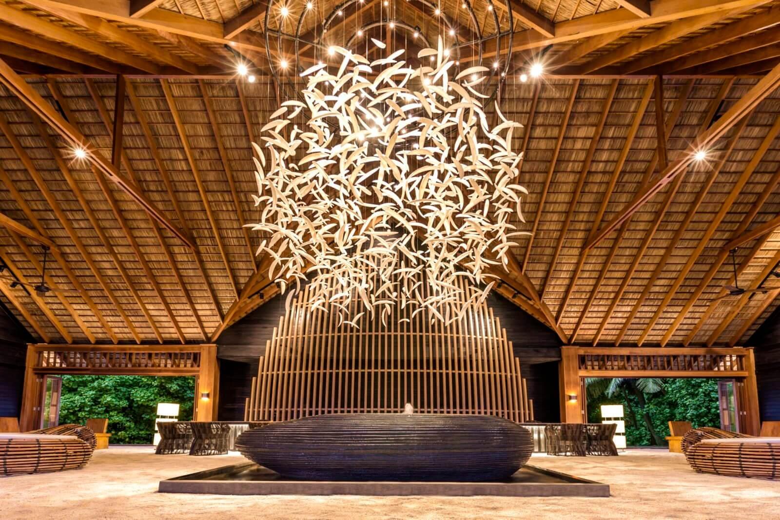HURAWALHI ISLAND RESORT 