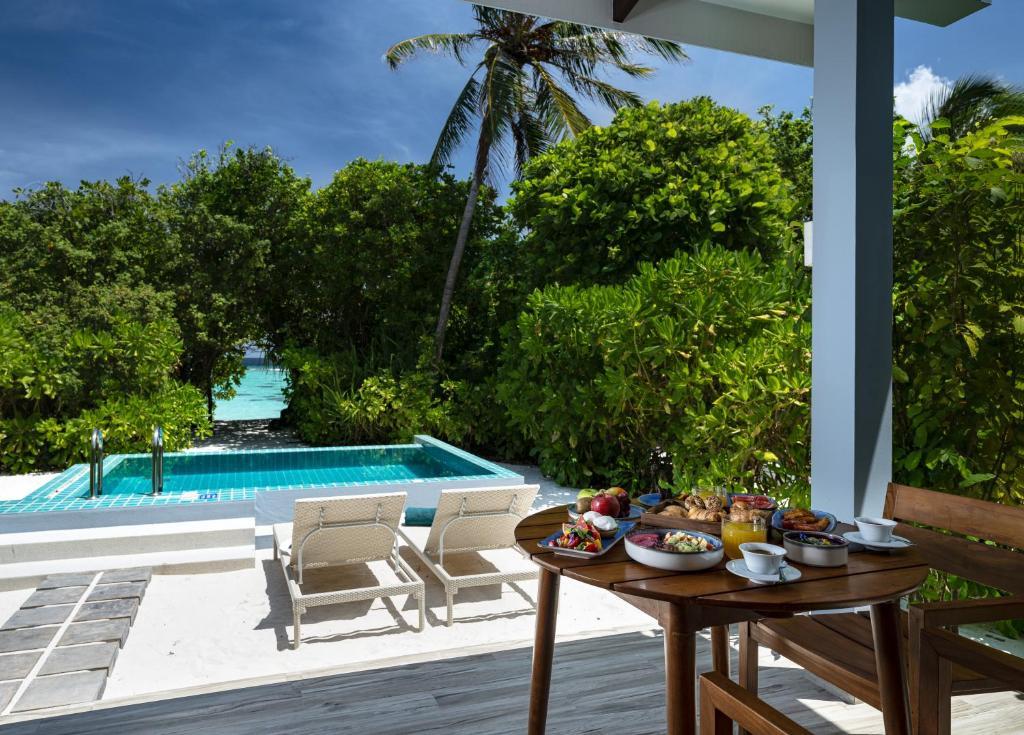 IFURU ISLAND MALDIVES