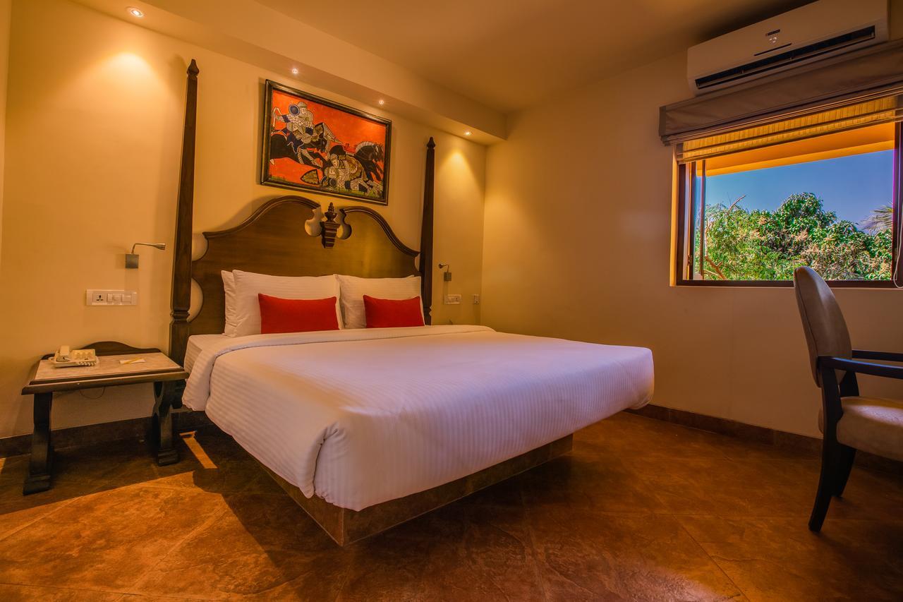 LEMON TREE AMARANTE BEACH RESORT