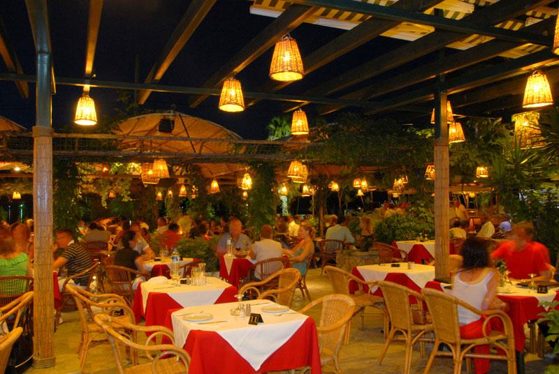 MOLFETTA BEACH HOTEL