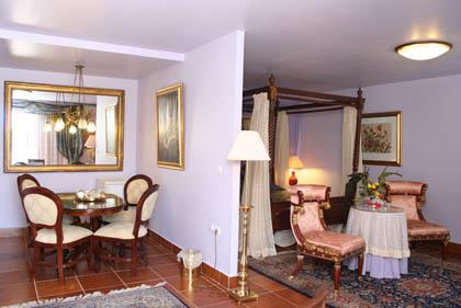 MON REPOS PALACE ART HOTEL