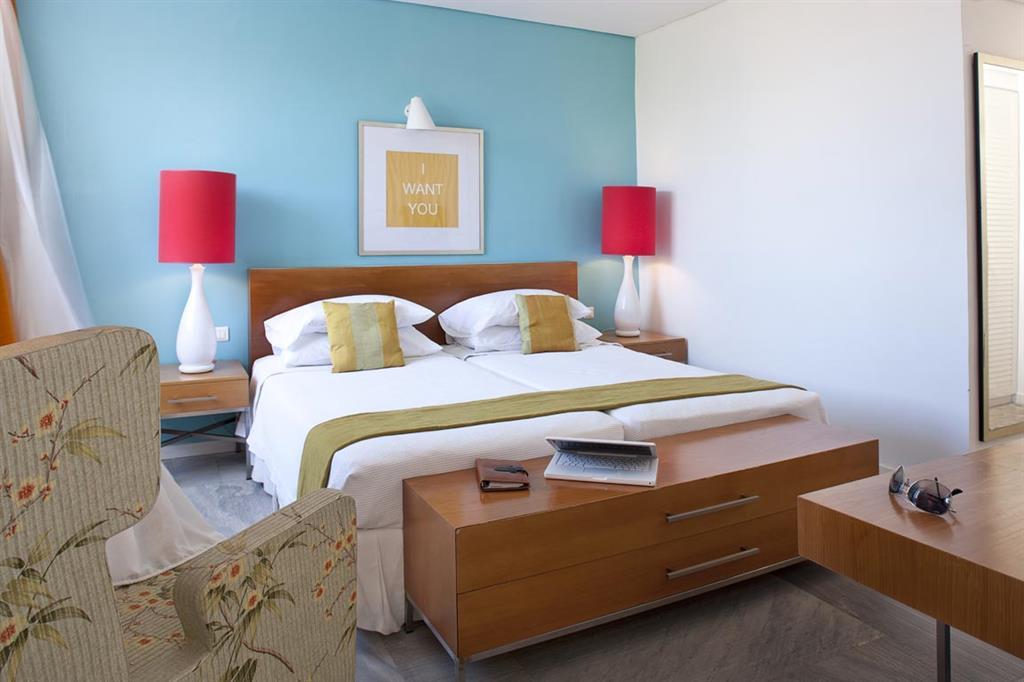 MYKONOS THEOXENIA