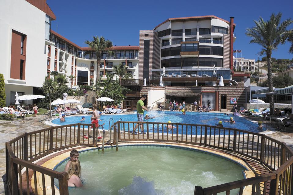 PIRIL HOTEL