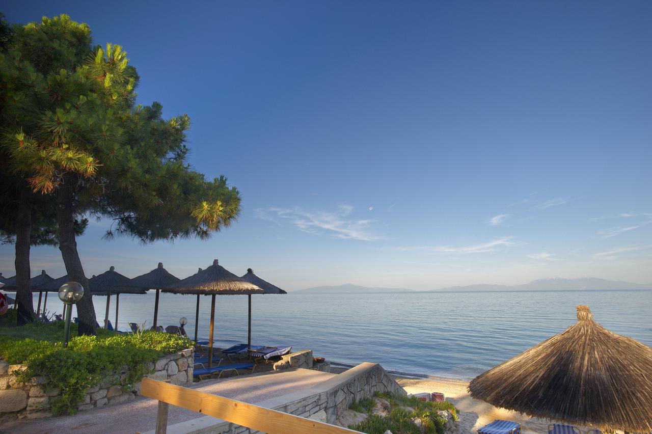 PORTES BEACH HOTEL