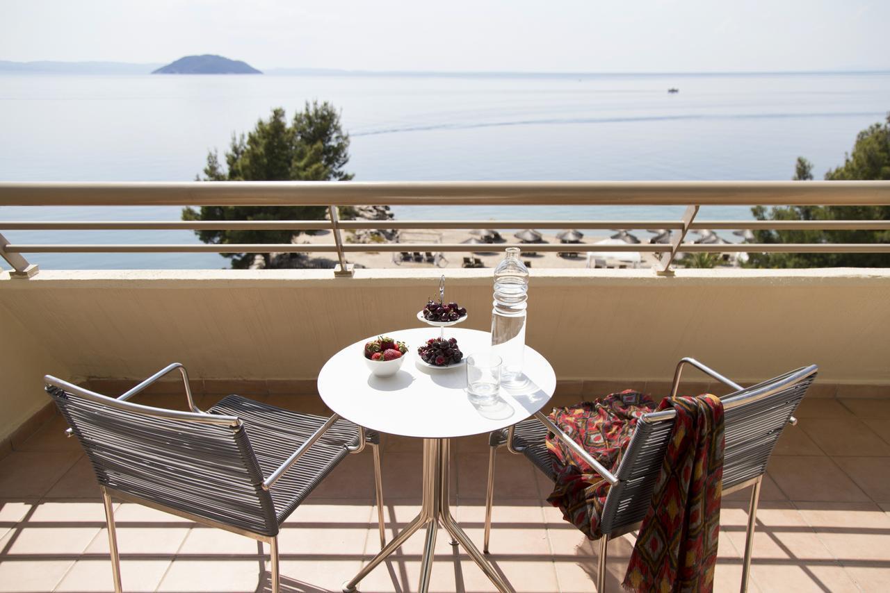 PORTO CARRAS MELITON HOTEL