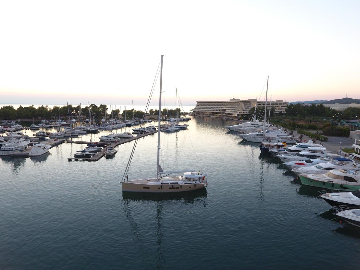 PORTO CARRAS MELITON HOTEL