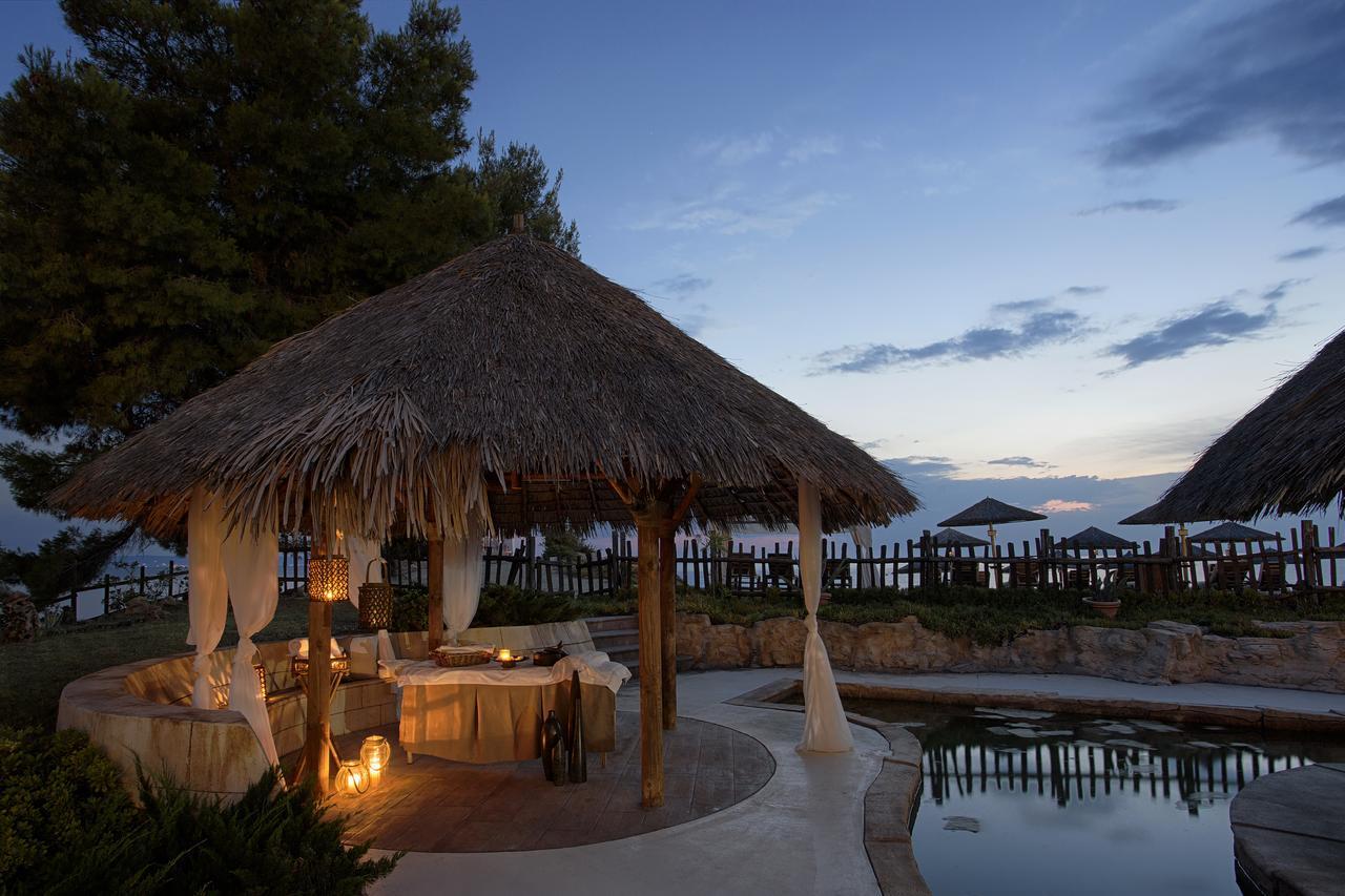 PORTO CARRAS MELITON HOTEL