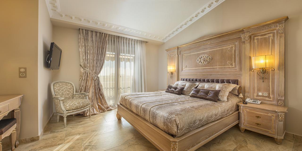 POTIDEA PALACE