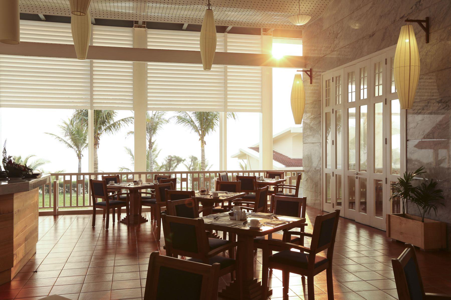 SANDY BEACH RESORT