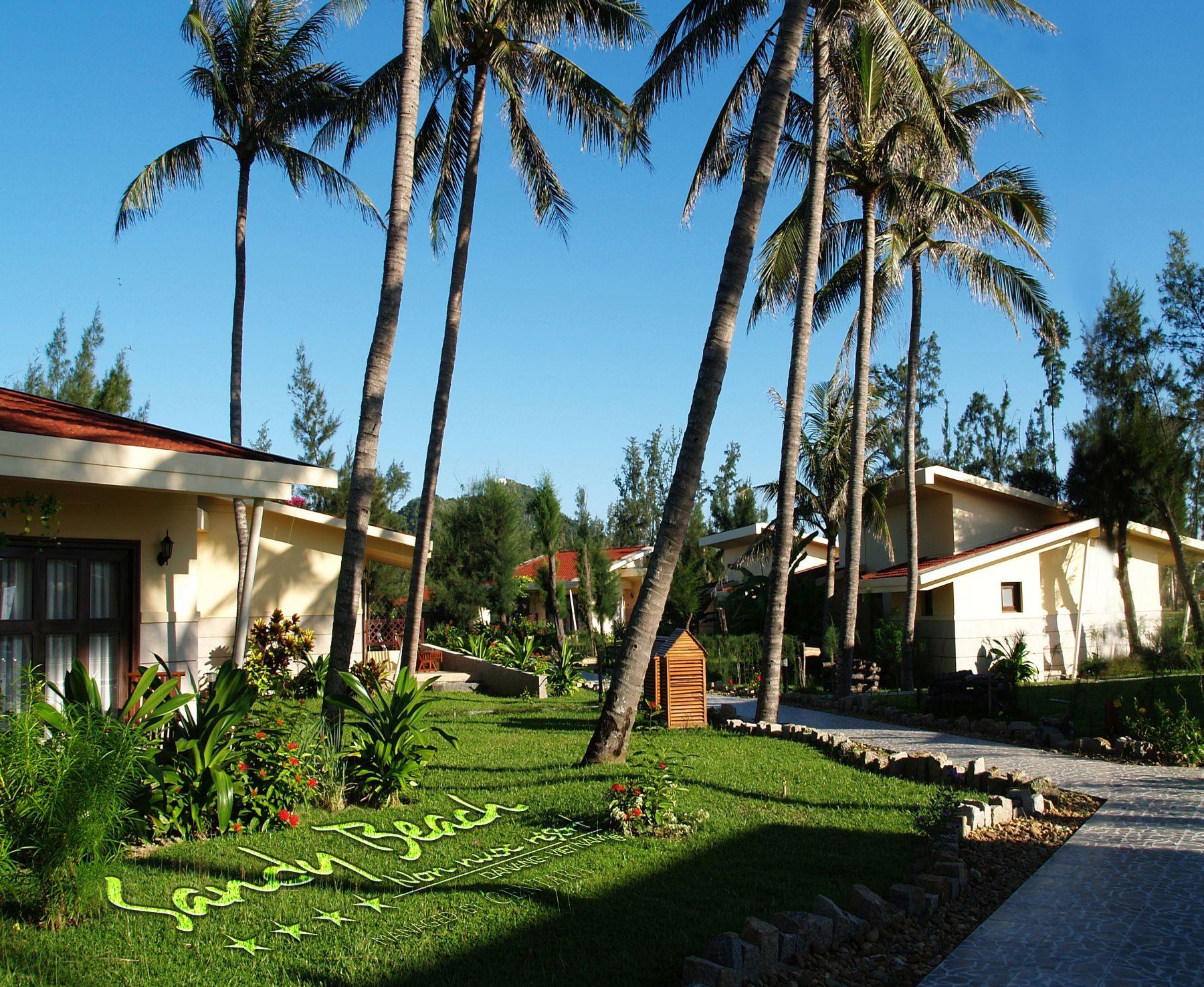 SANDY BEACH RESORT