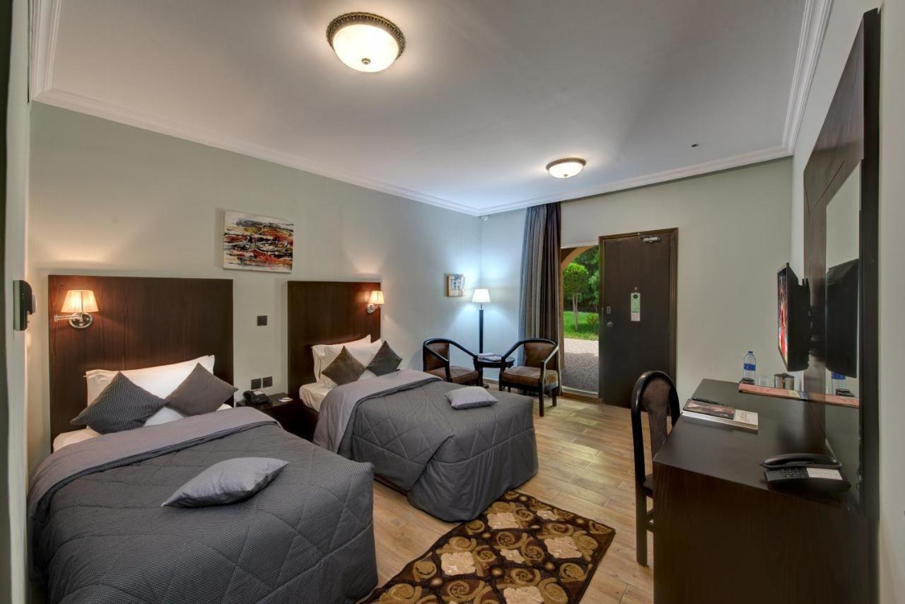 SHARJAH CARLTON HOTEL