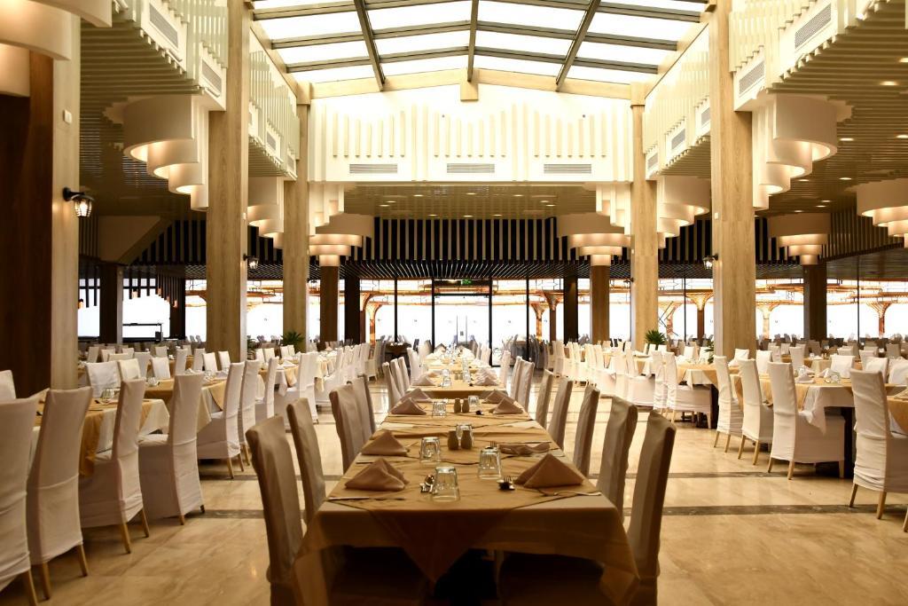 SIRENA BEACH RESORT AND SPA