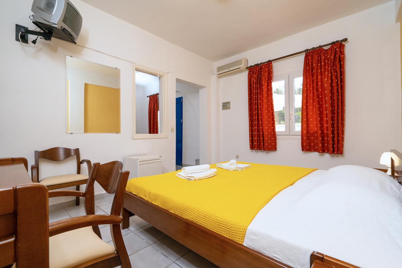 THEO BUNGALOWS HOTEL