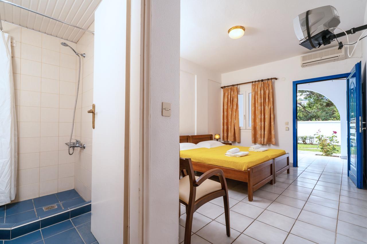 THEO BUNGALOWS HOTEL