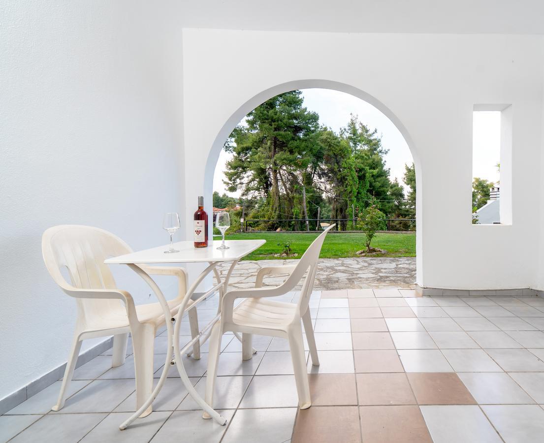 THEO BUNGALOWS HOTEL
