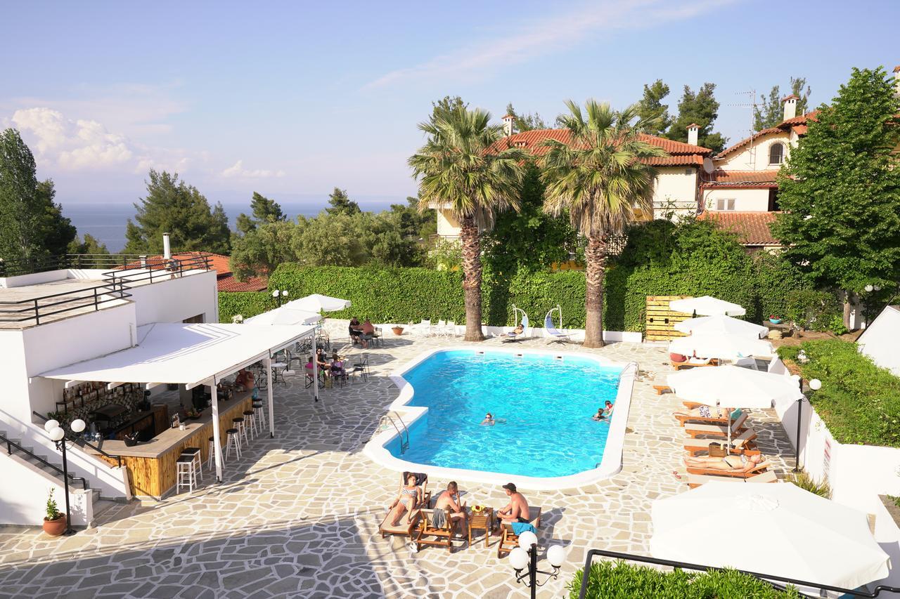 THEO BUNGALOWS HOTEL