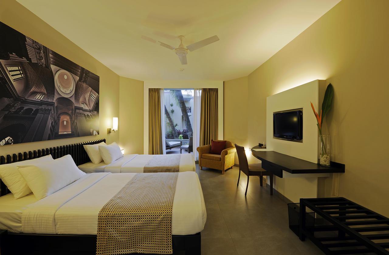 WHISPERING PALMS BEACH RESORT