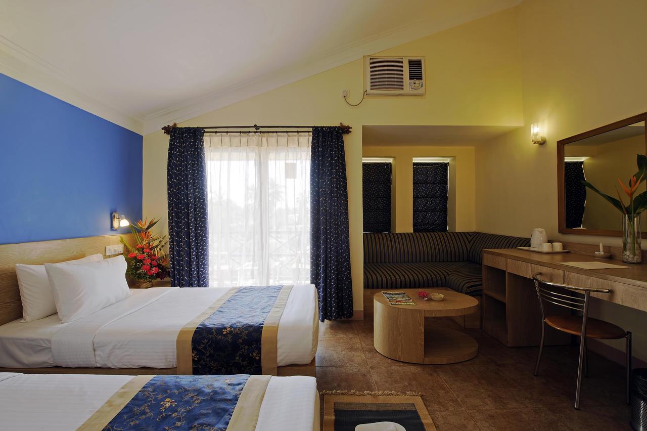 WHISPERING PALMS BEACH RESORT
