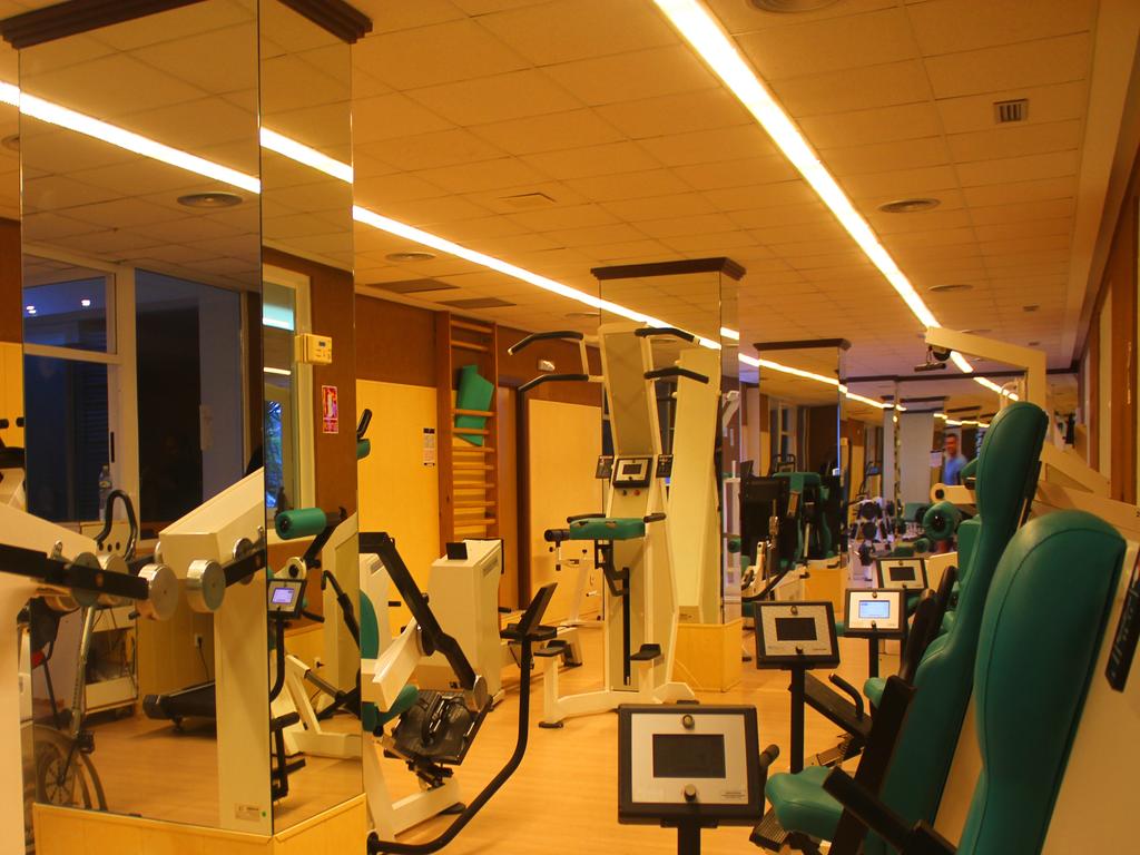 AR ROCA ESMERALDA AND SPA