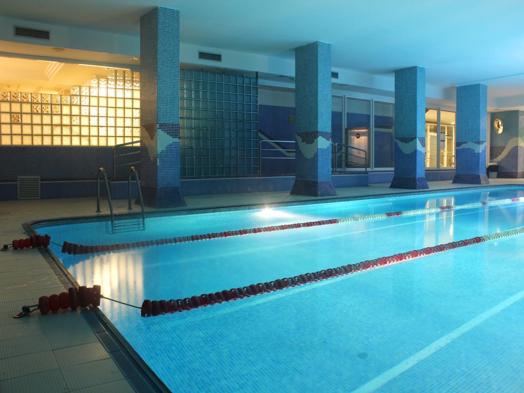 AR ROCA ESMERALDA AND SPA