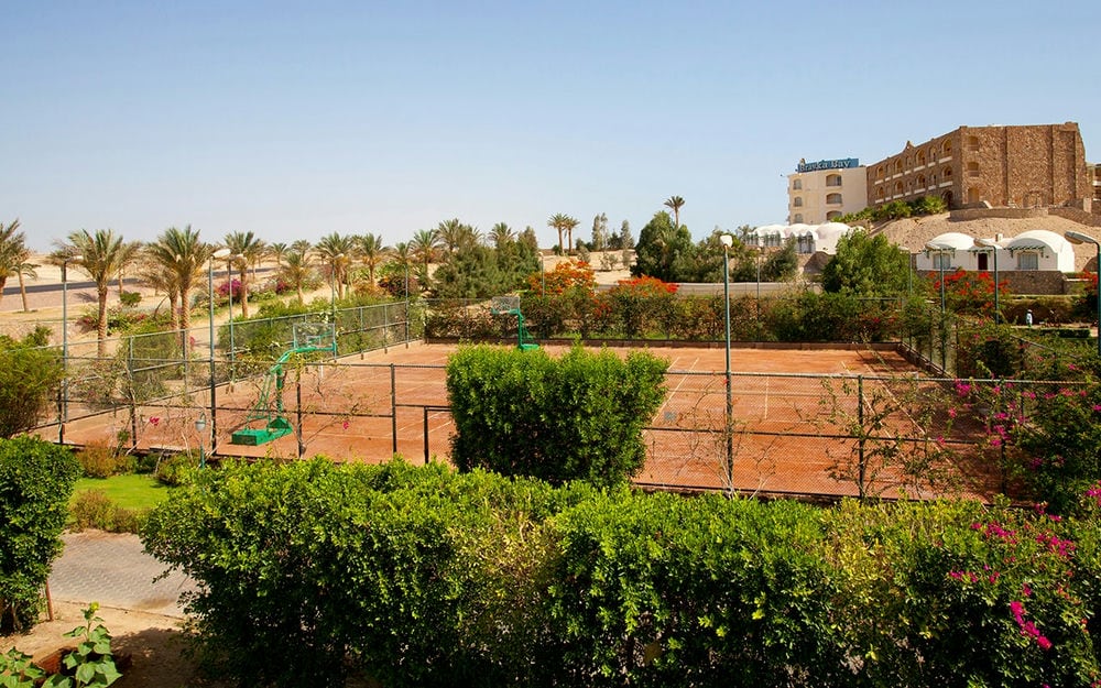 ROYAL BRAYKA BEACH RESORT 