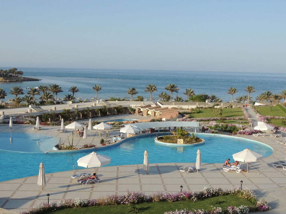 ROYAL BRAYKA BEACH RESORT 