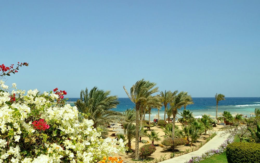 ROYAL BRAYKA BEACH RESORT 