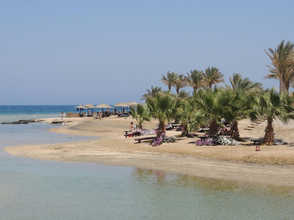 ROYAL BRAYKA BEACH RESORT 