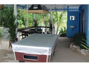 AS HOLIDAY BEACH RESORT