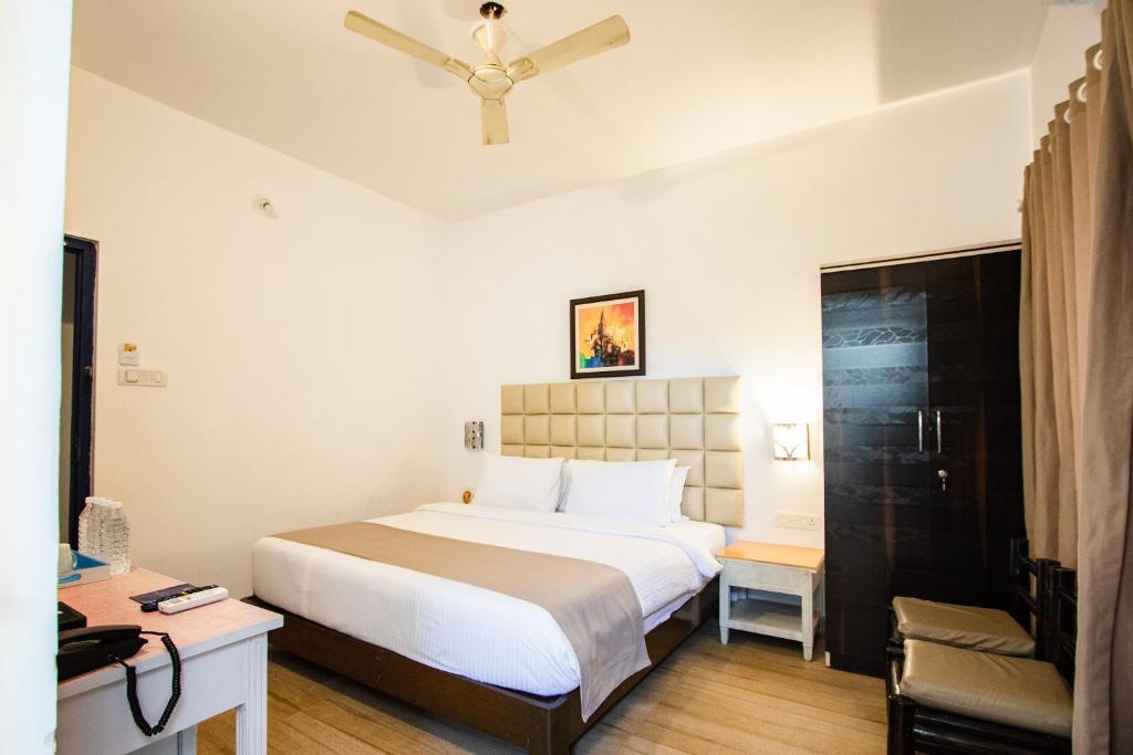 HIBIS HOTELS AND RESORT
