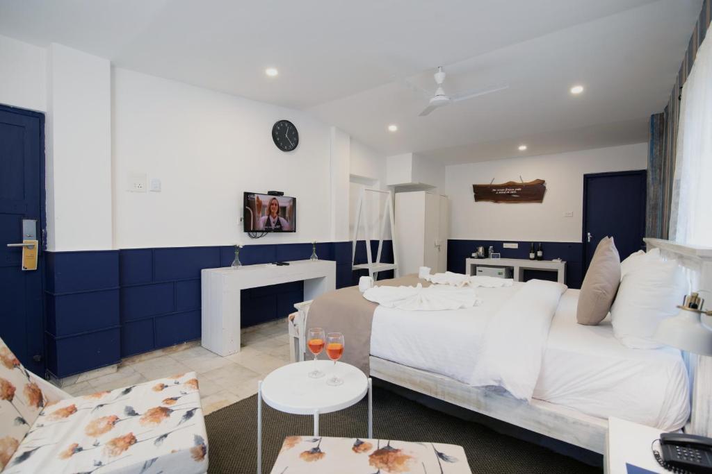 HIBIS HOTELS AND RESORT