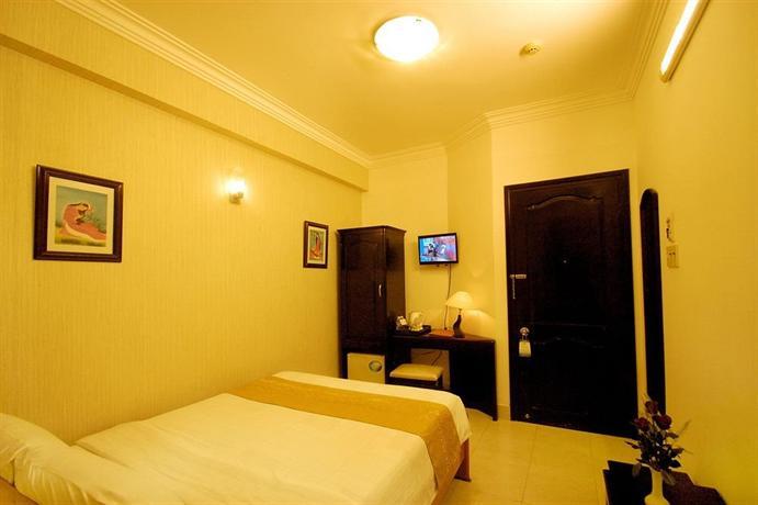 HOTEL 3*