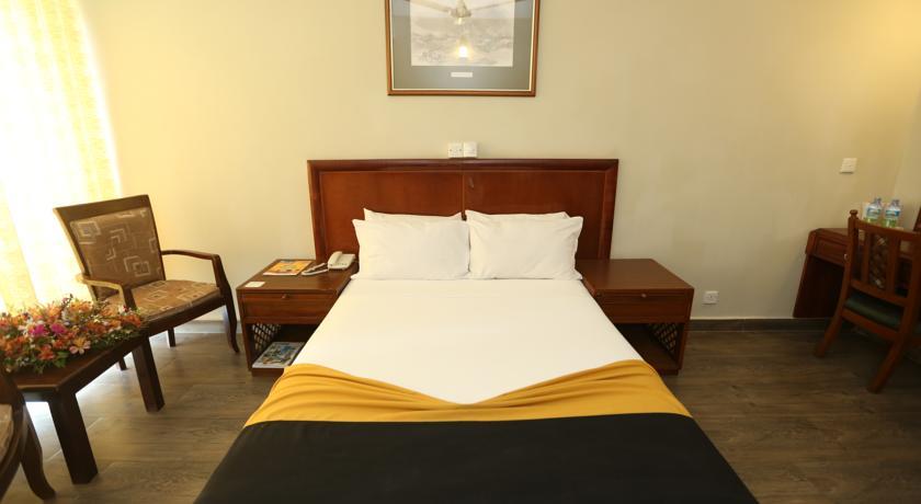 Hotel 3***