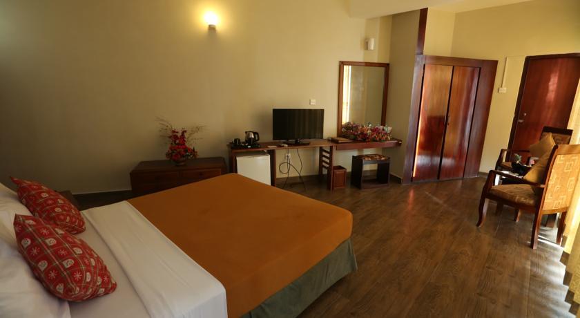 Hotel 3***