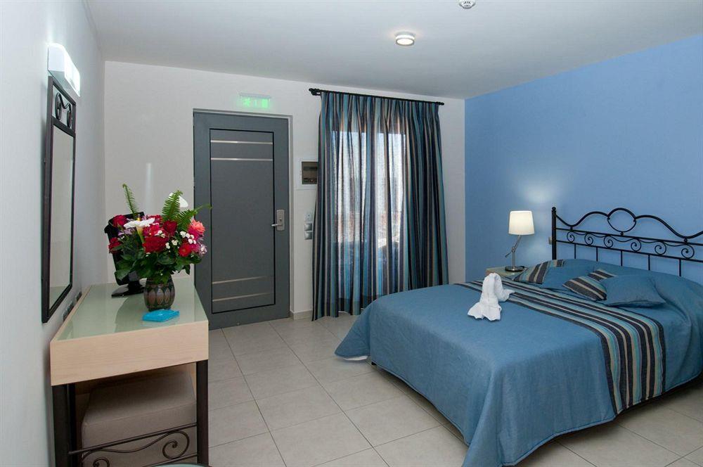 HOTEL 4*