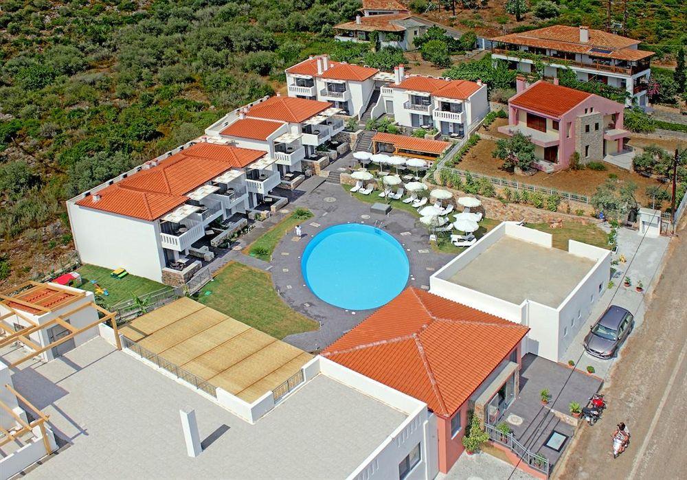 HOTEL 4*