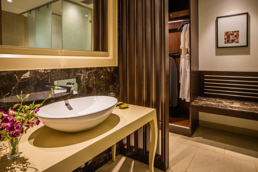 NANU RESORT ARAMBOL