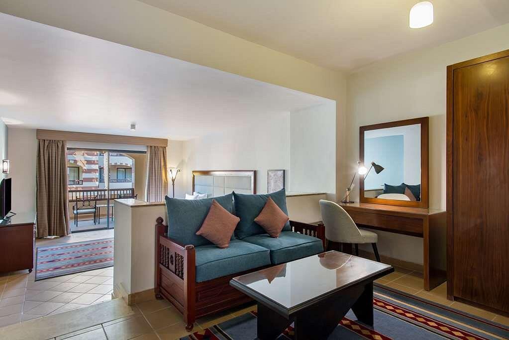 RADISSON MARINA  RESORT PORT GHALIB