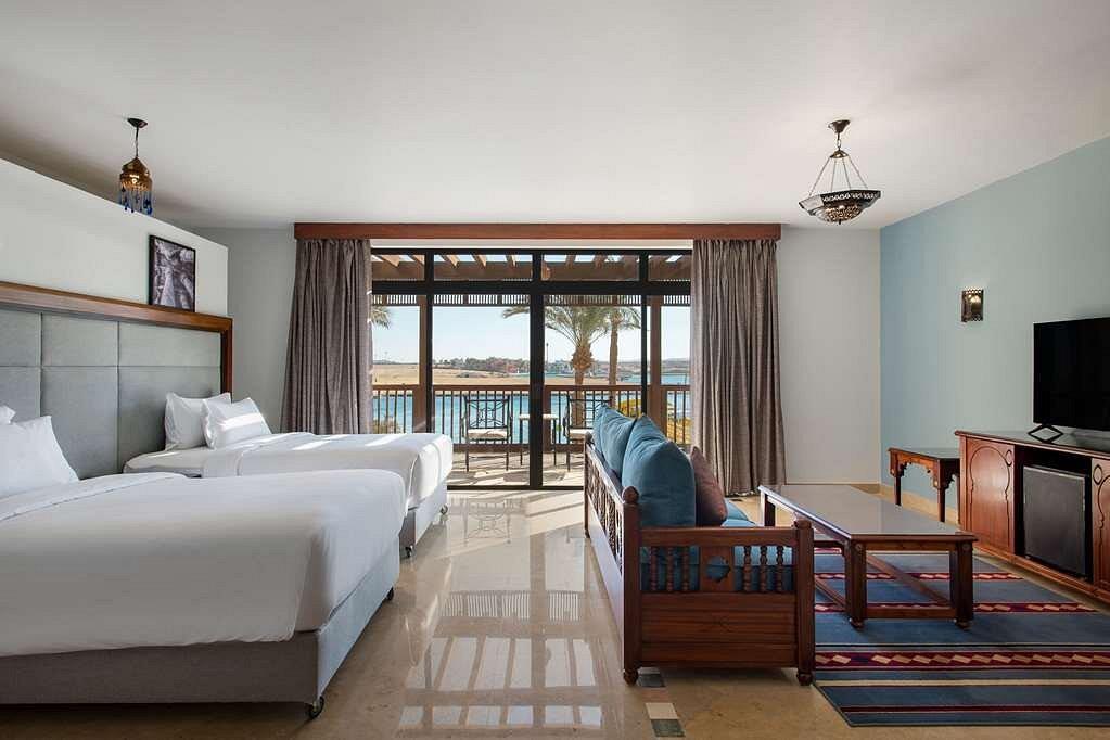 RADISSON MARINA  RESORT PORT GHALIB
