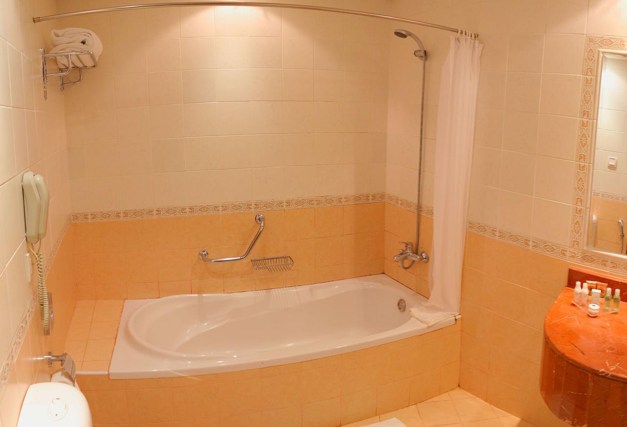 SHARJAH PREMIERE HOTEL & RESORT