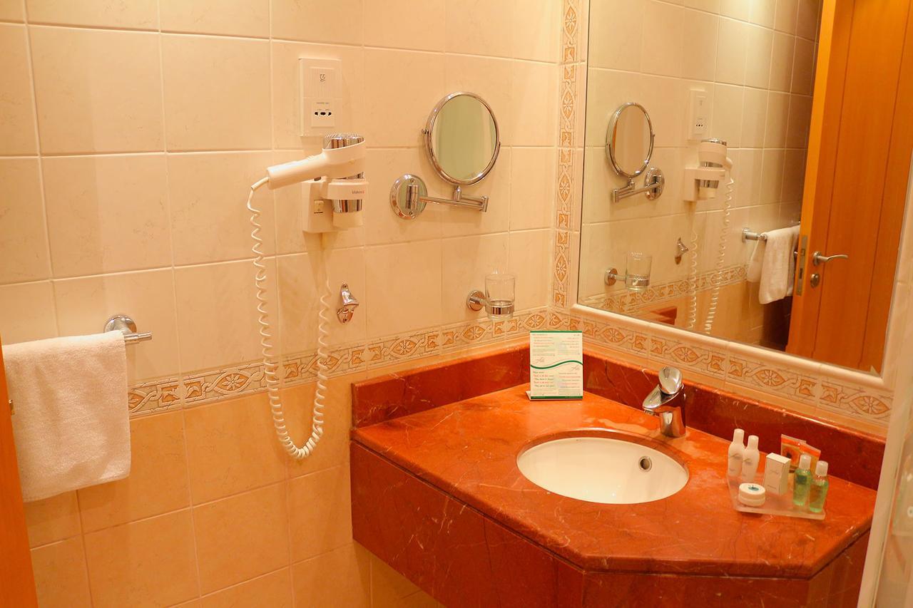 SHARJAH PREMIERE HOTEL & RESORT