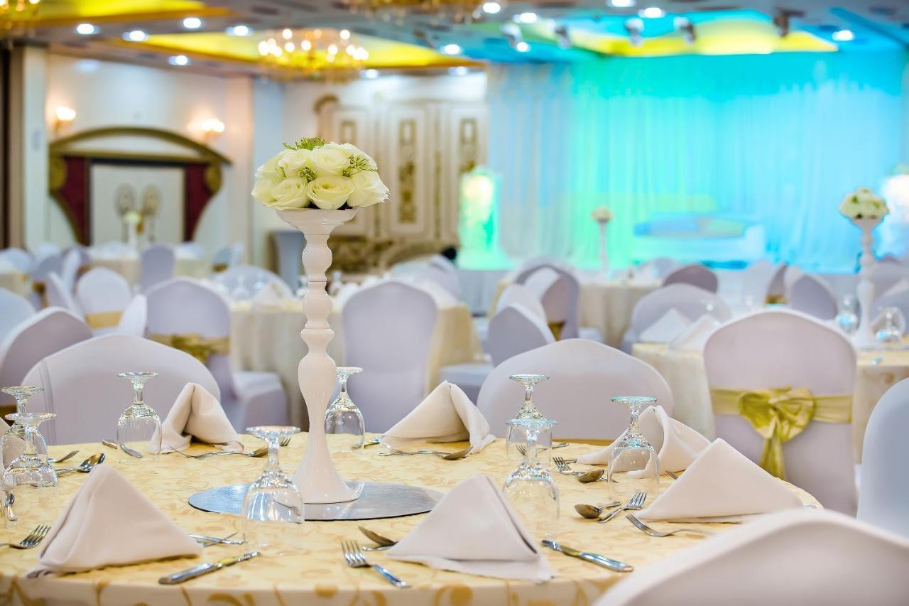 HOLIDAY INTERNATIONAL SHARJAH