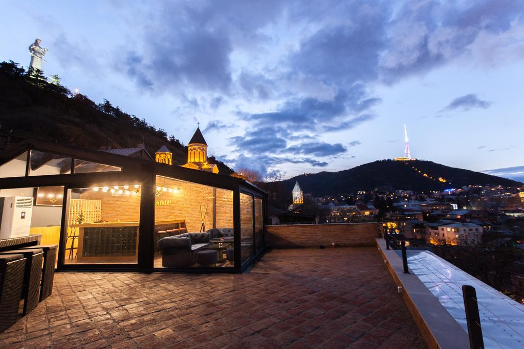 AMANTE HOTEL