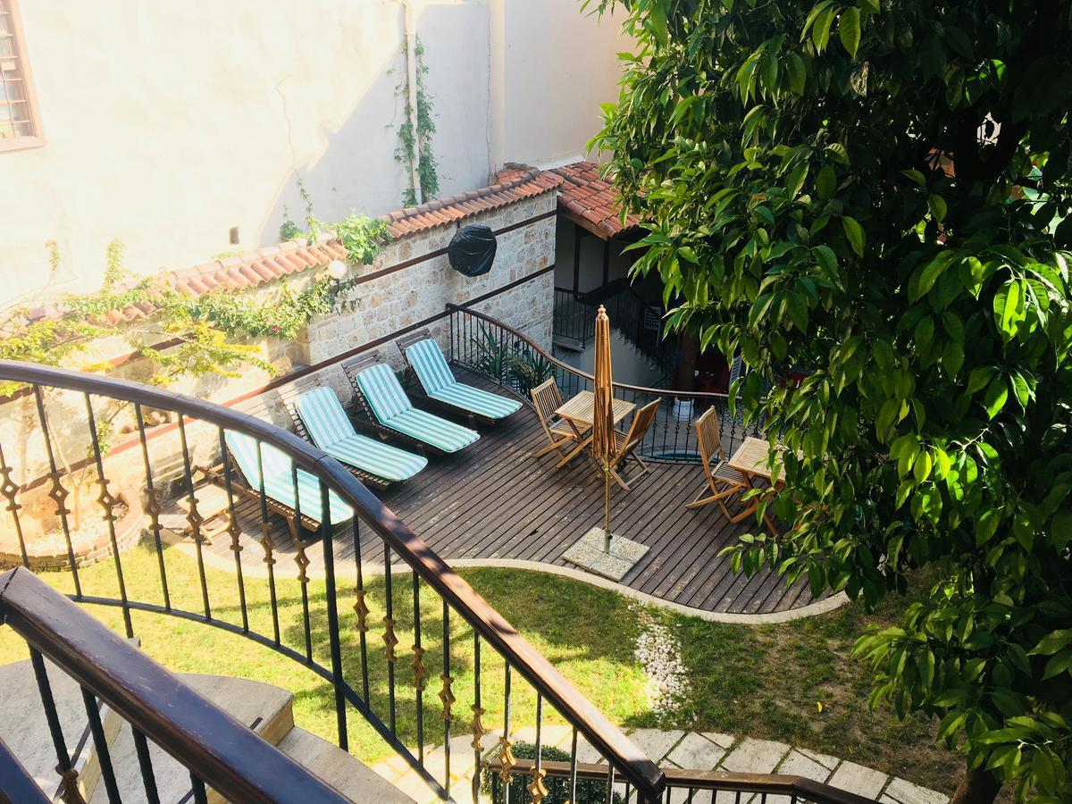 MEDITERRA ART HOTEL