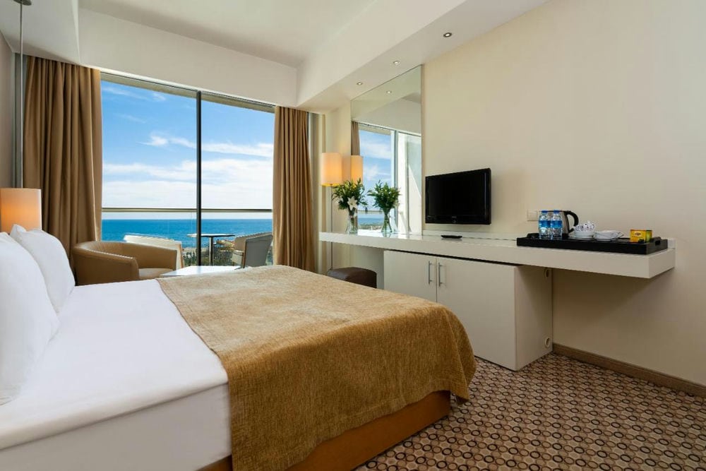 CRYSTAL CENTRO RESORT