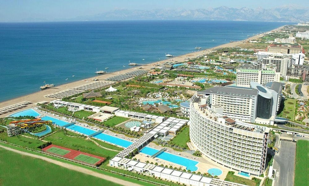CRYSTAL CENTRO RESORT