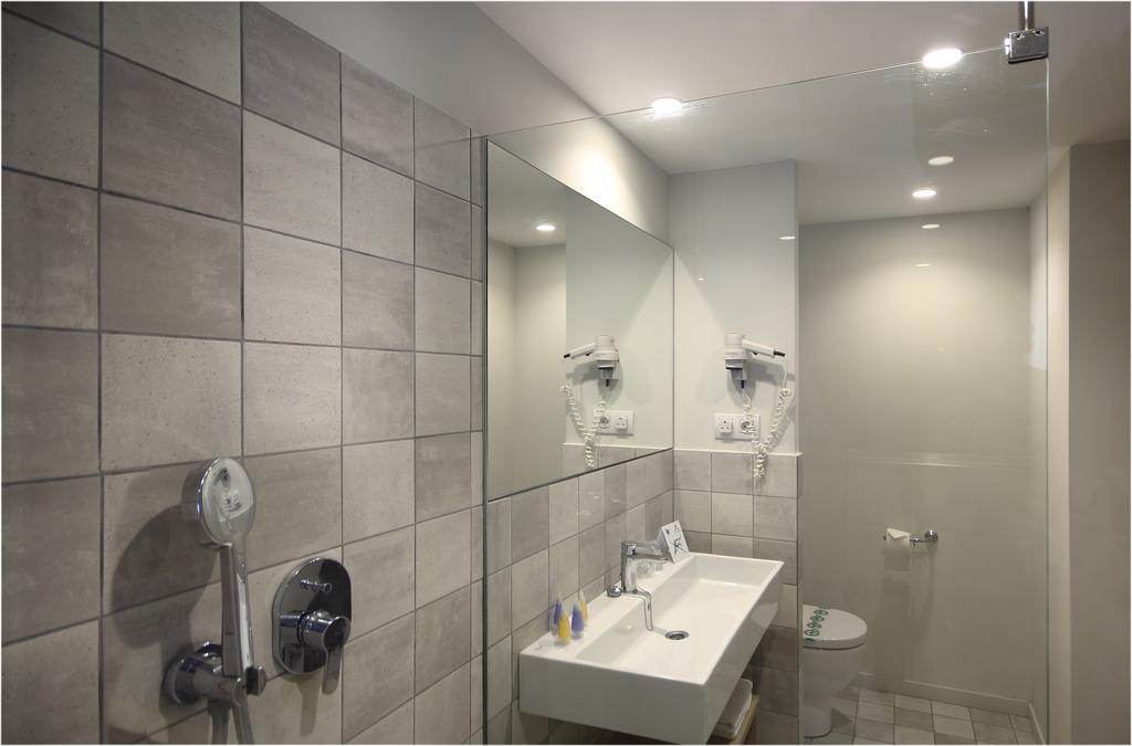 AQUA BERTRAN PARK (ADULTS RECOMMENDED)