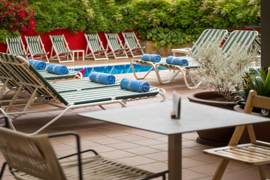 AQUA BERTRAN PARK (ADULTS RECOMMENDED)