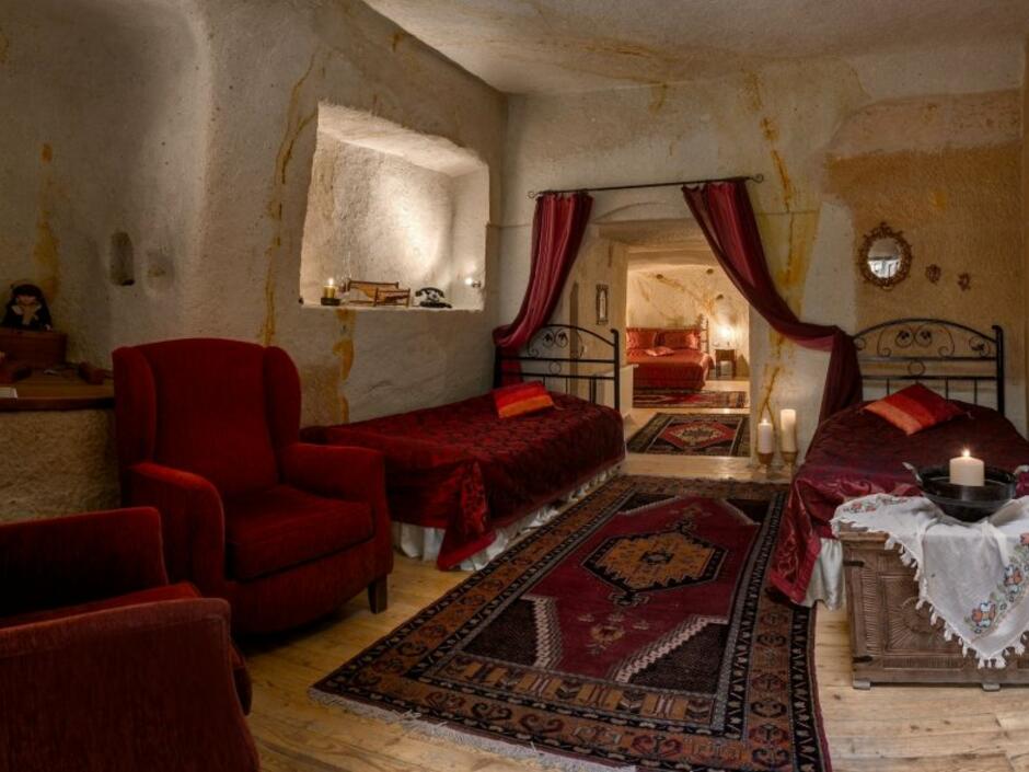 TEMENNIEVI HOTEL