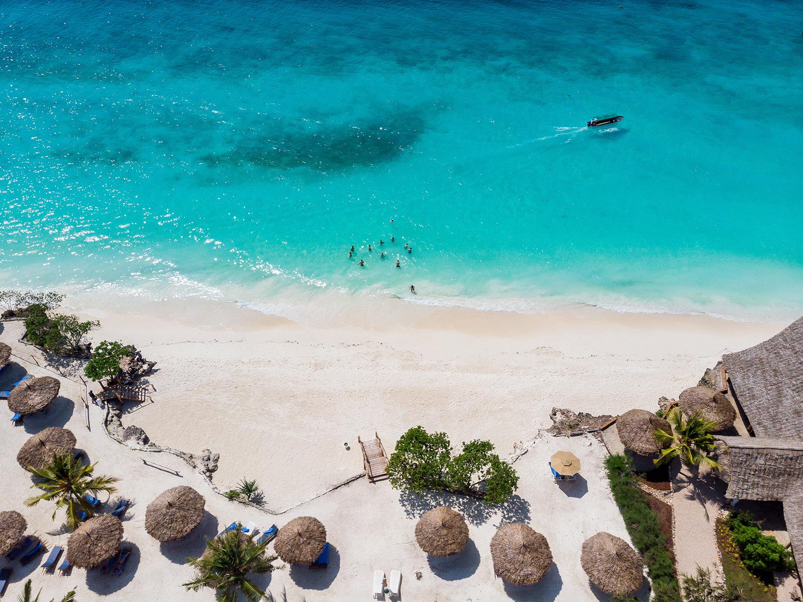 SANDIES BAOBAB BEACH